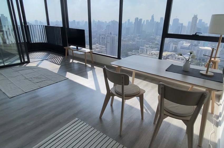 Condominium in New Petchburi 